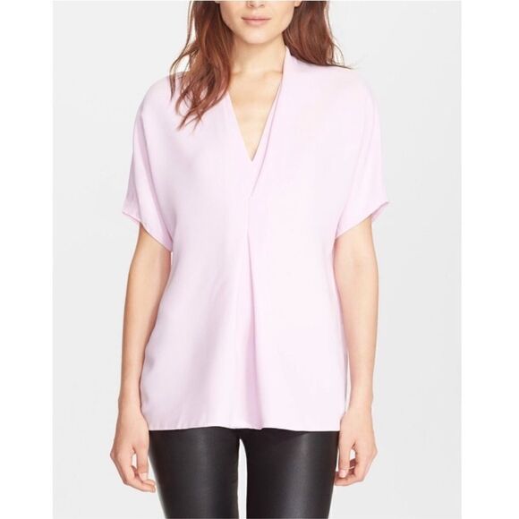 Vince Tops - VINCE LAYERED V CREPE BLOUSE Sz XS